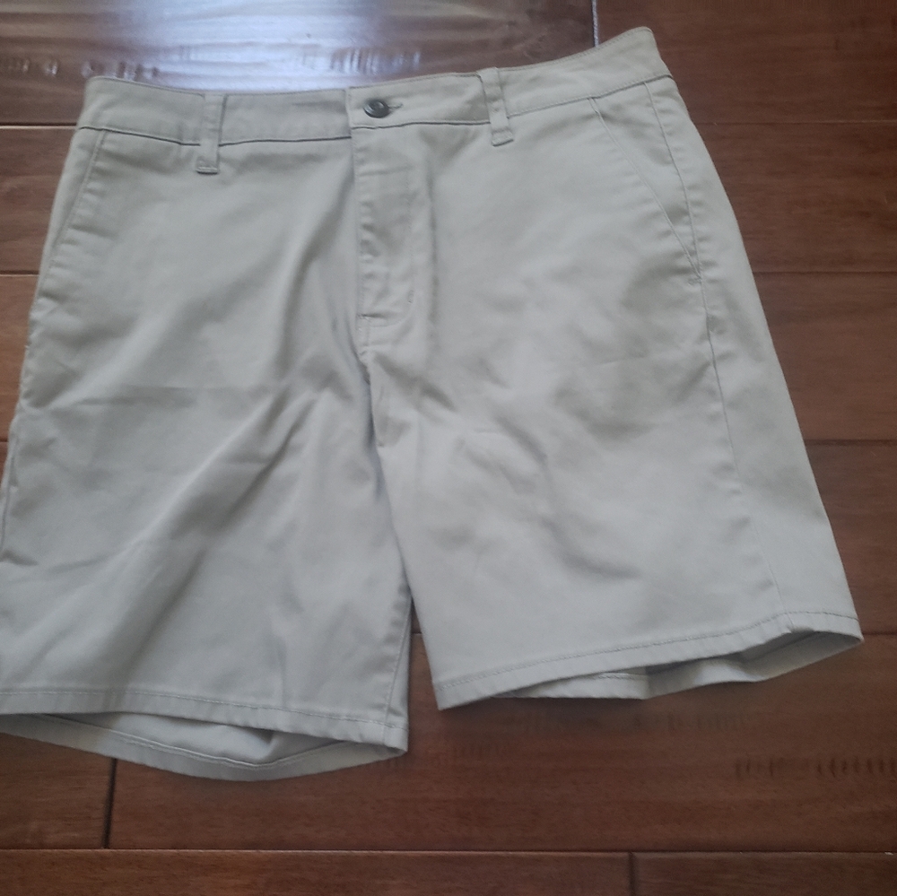 Men Gray RSQ Shorts Waist 32